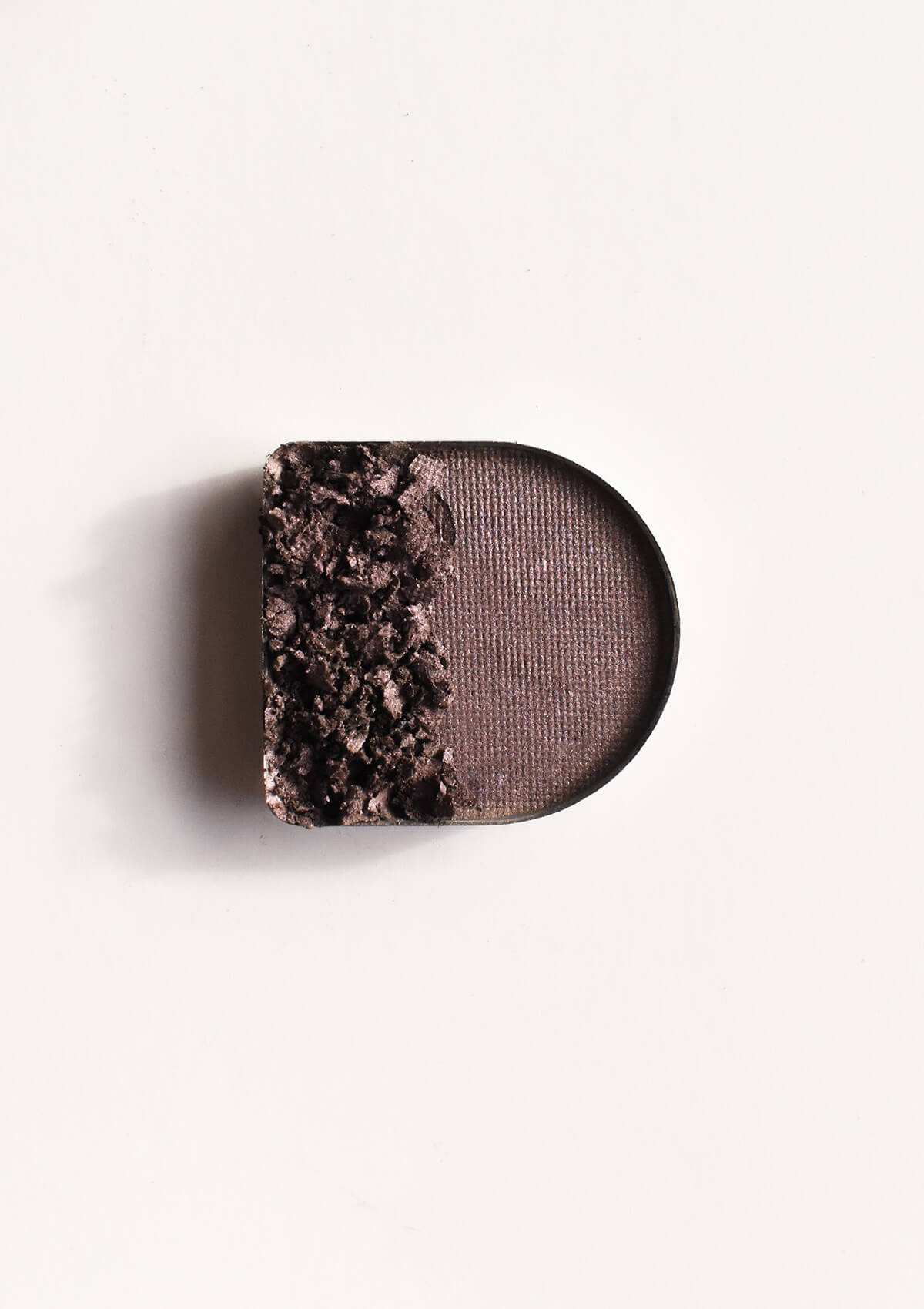 Lidschatten – Mist (Dunkellila schimmernd)